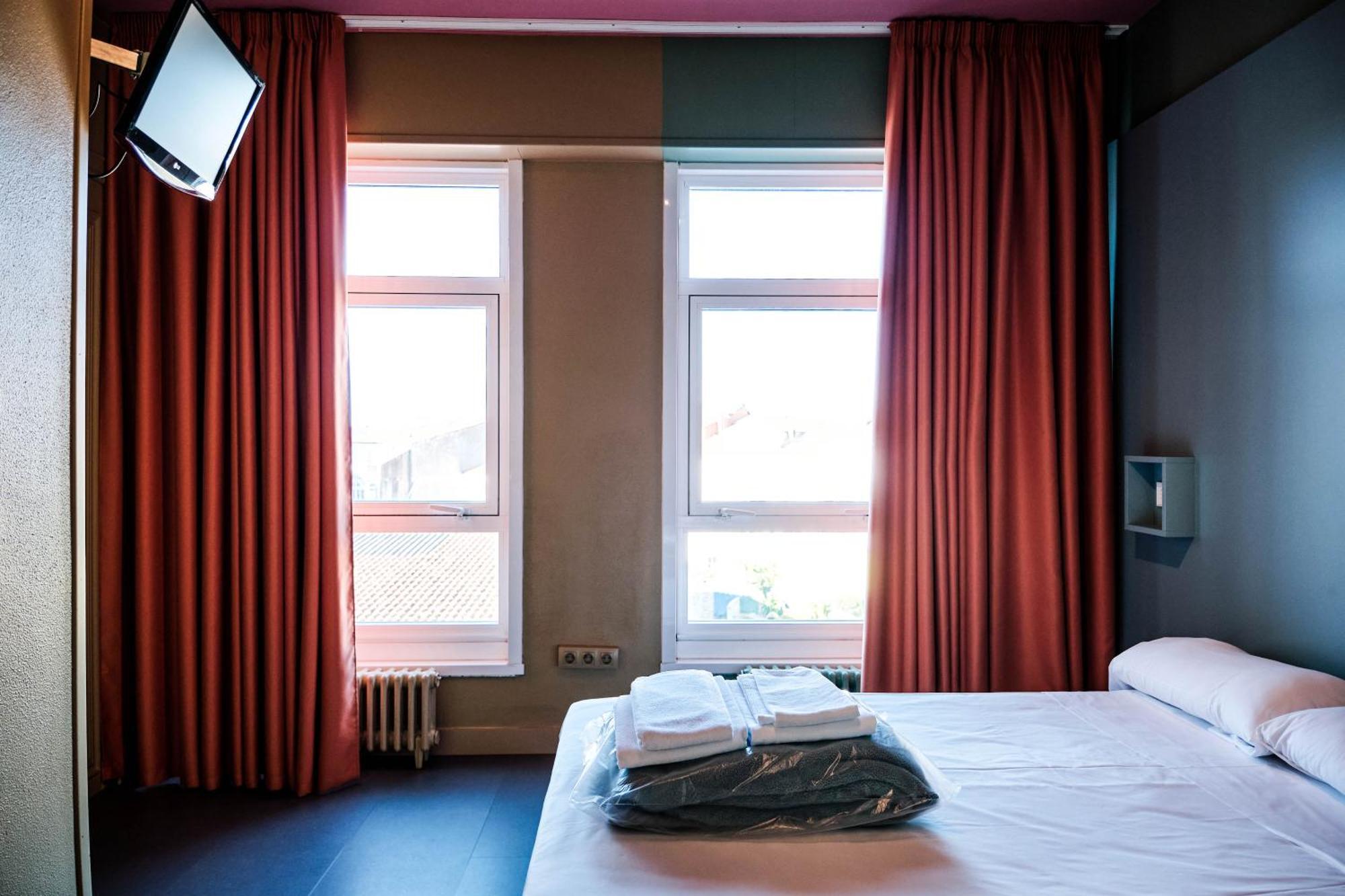 Loop Inn Hostel סנטיאגו דה קומפוסטלה מראה חיצוני תמונה